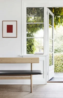 Benk - BM Bench 3171 Lys Oljet Eik /Omni Black 301