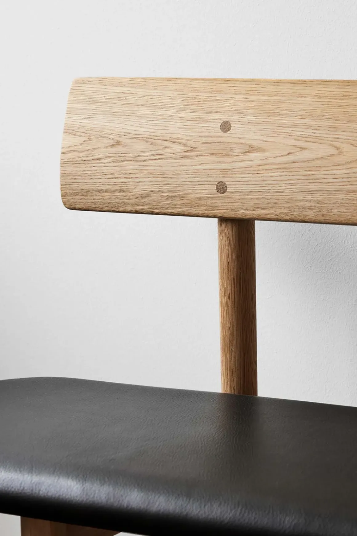Benk - BM Bench 3171 Såpet Eik / 95 Cognac Lær