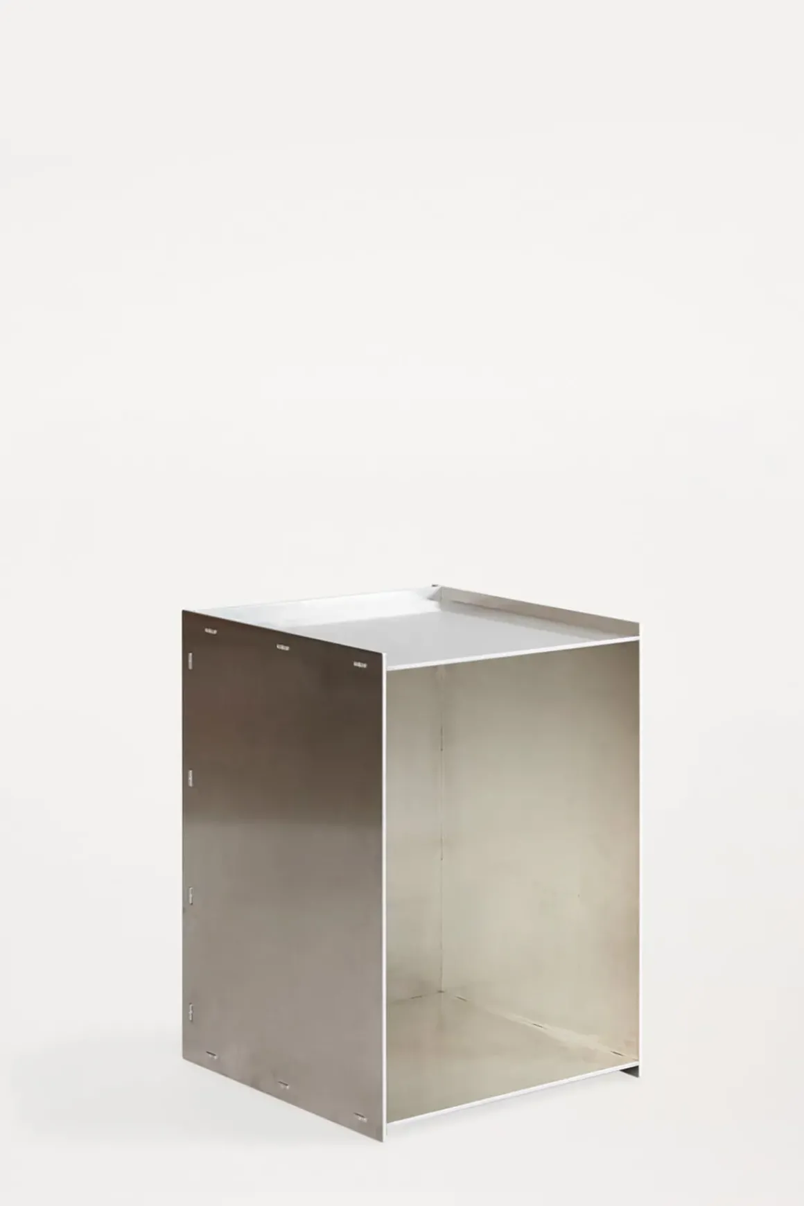 Boks - Rivet h48xb32cm Aluminium