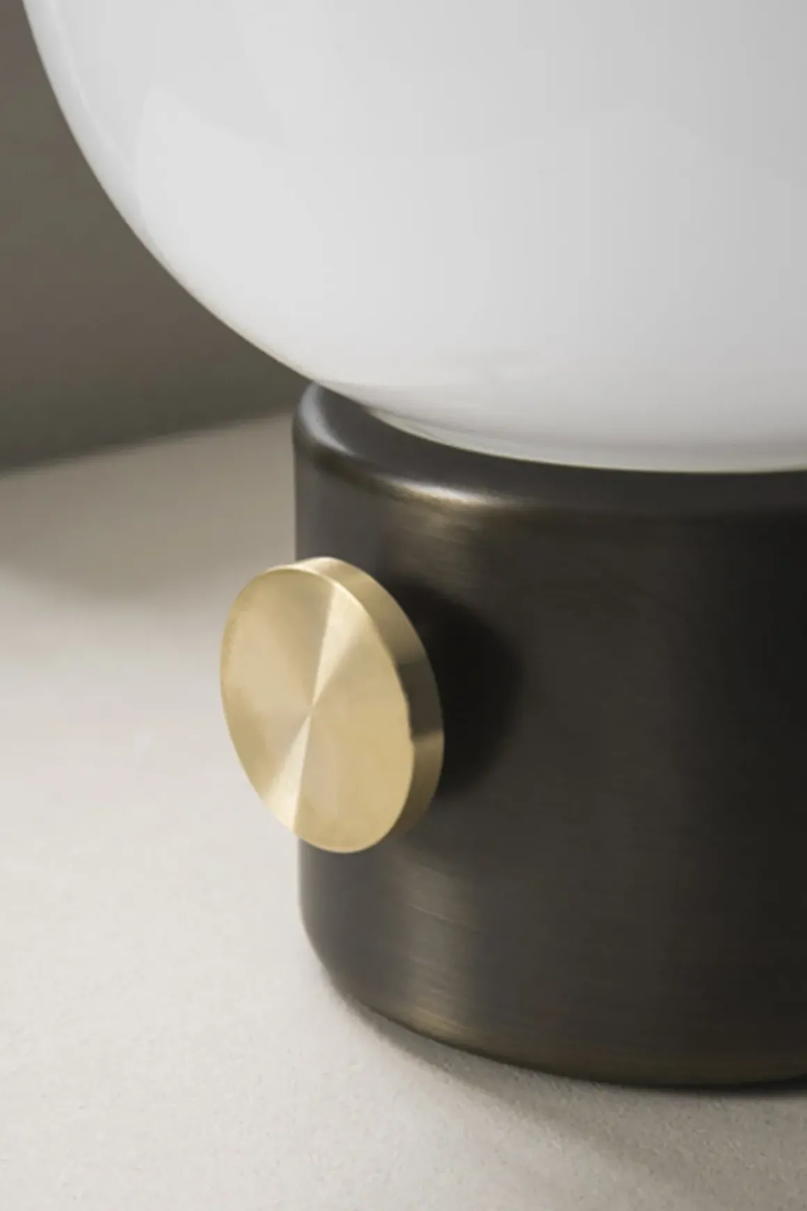 Bordlampe - JWDA Bronzed Brass