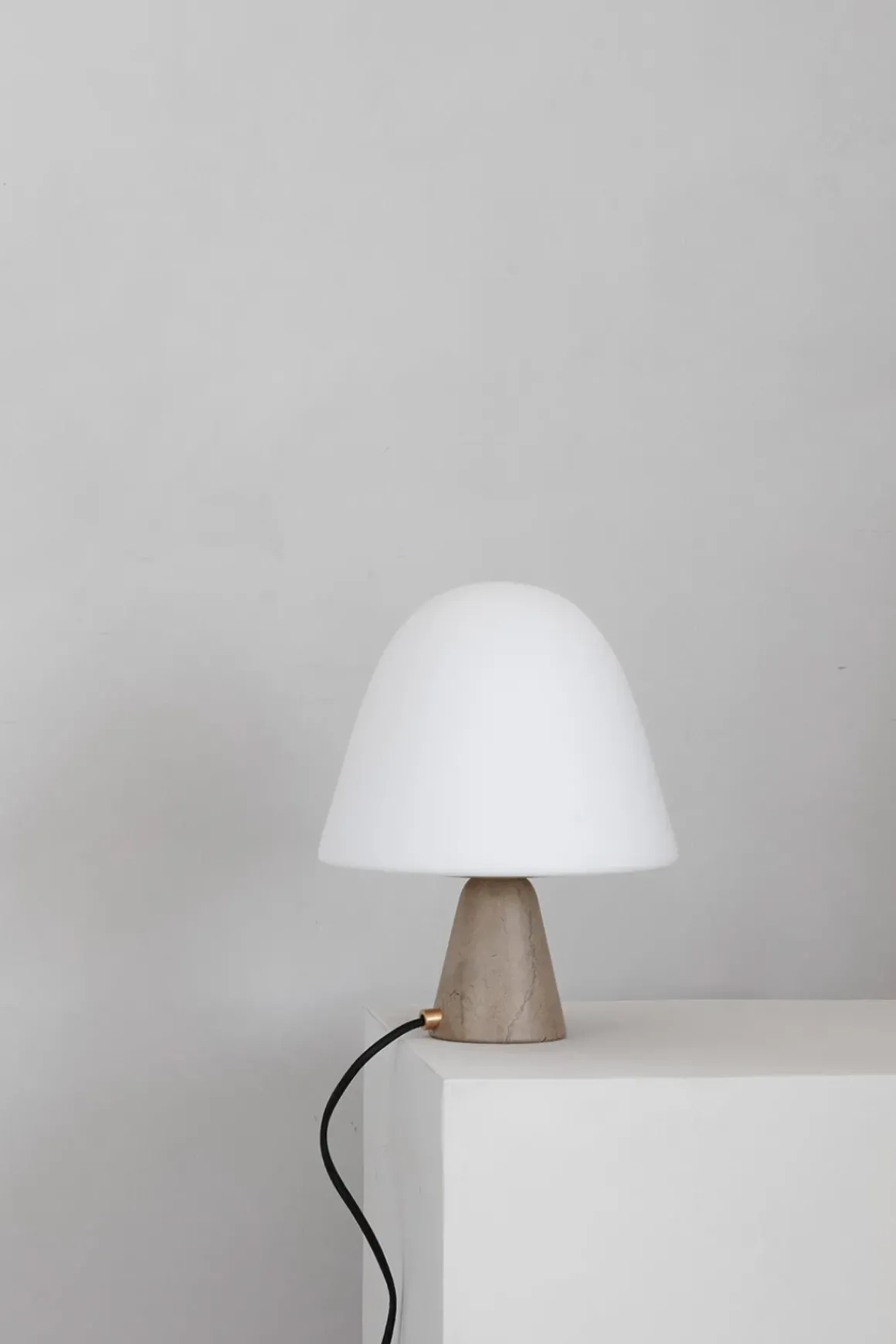 Bordlampe - Meadow 8115 Hvit Opalglass