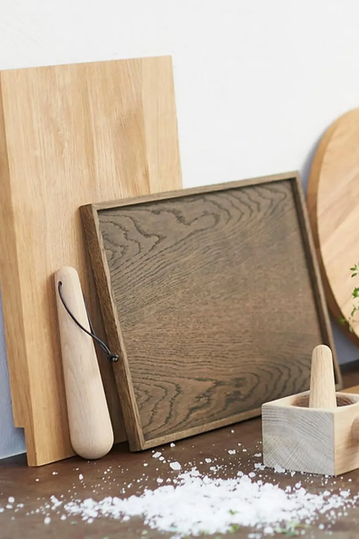 Brett - Tray Square 325 Dark Oak