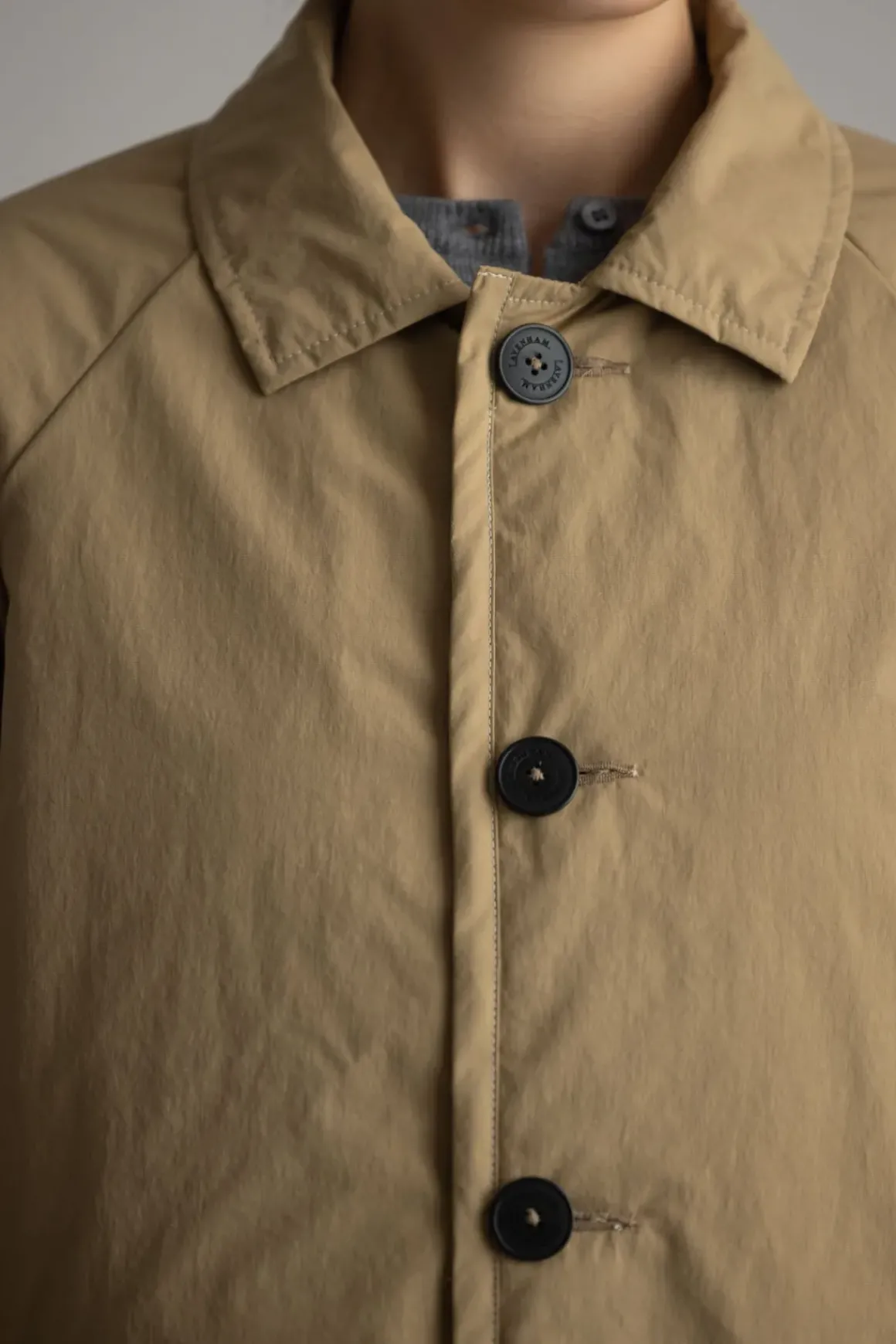 Jakke - FCQ Button Chantry