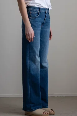 Jeans - Mid Rise Maven Sneak Over The Top