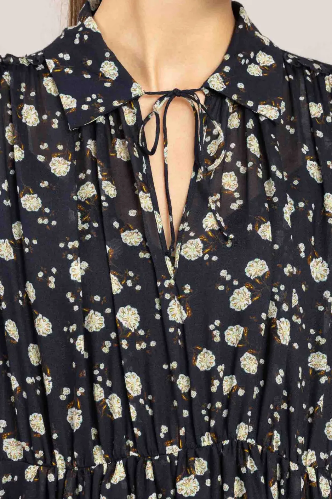 Kjole - Floral Volumes Blue/White Flower Garden