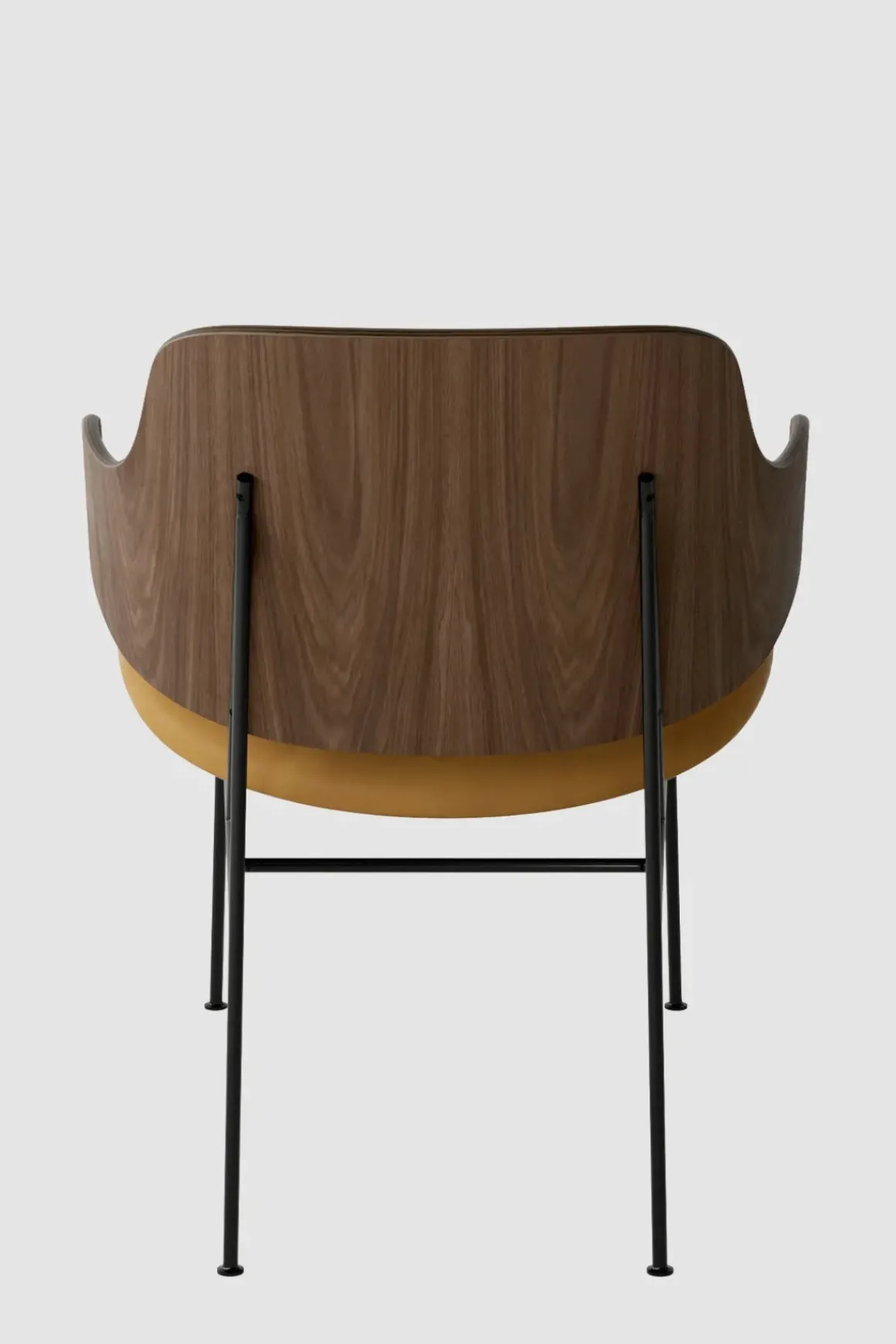 Lenestol - The Penguin Lounge 250 Dakar, Black Steel, Walnut