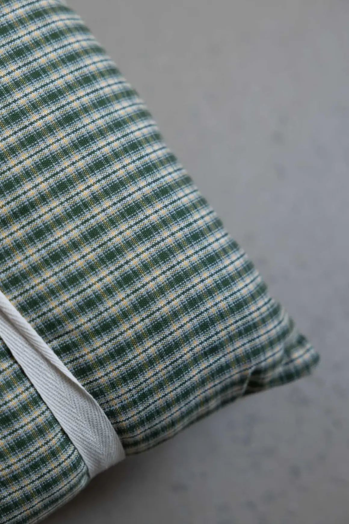 Madrass - 45x125cm Green/White/Yellow