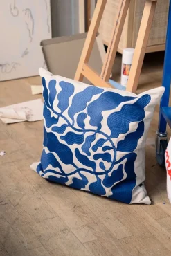 Putetrekk - Leaves Embroidered 48x48cm Blue
