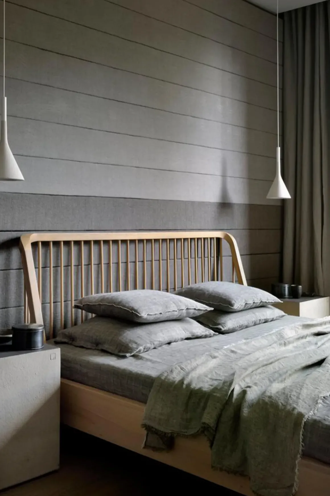 Seng - Spindle Bed 180x200cm Oak
