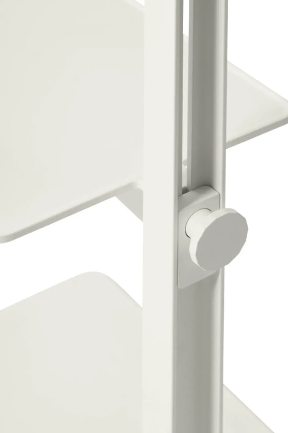 Sidebord - Museum Regulerbart H76,5cm Hvit