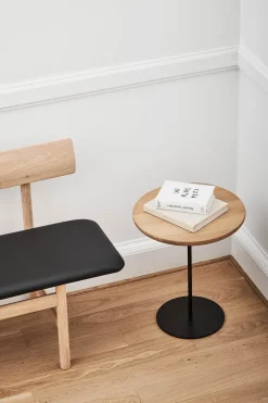 Sidebord - Pal 6755 dia44cm Lakkert Eik/Børstet Stål