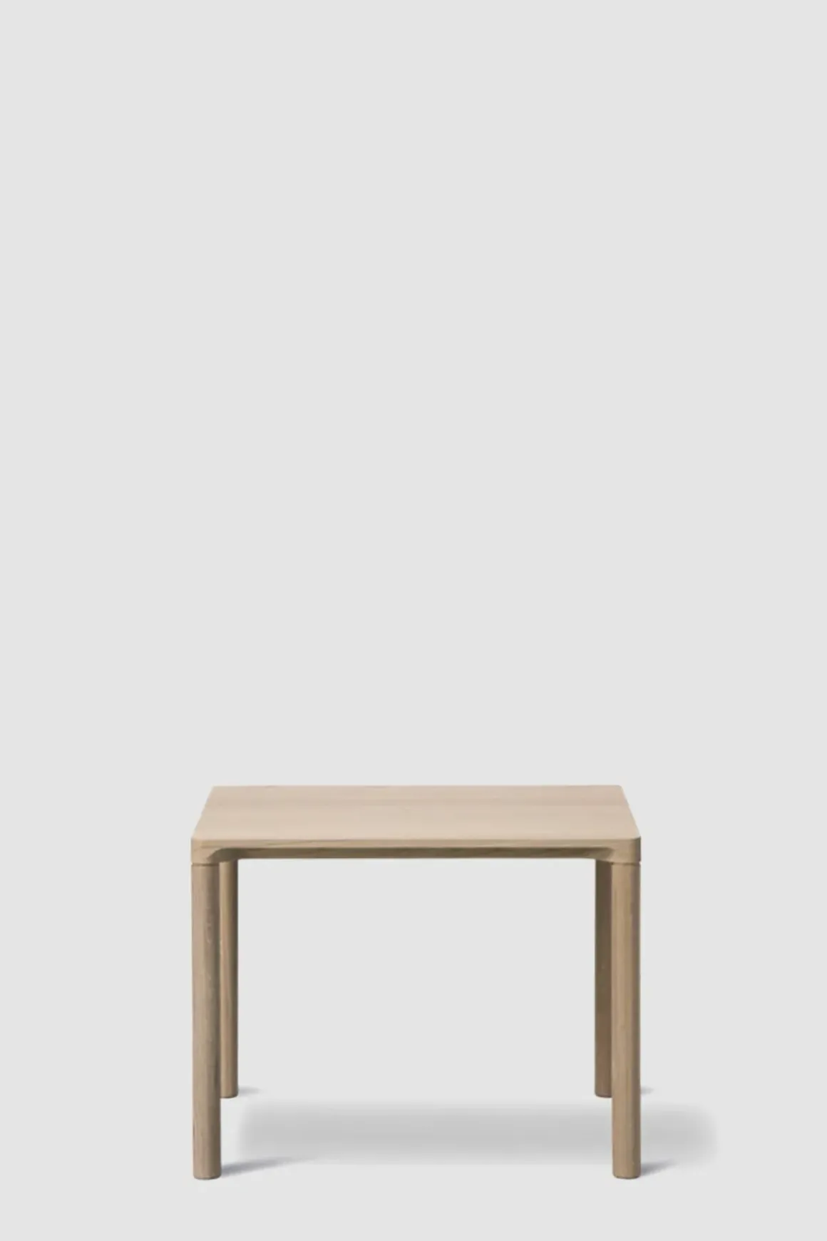 Sidebord - Piloti Modell 6705 46,5x39xh41cm Såpet Eik