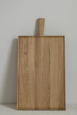 Skjærebrett - m/Saftrille 34x54cm Oljet eik