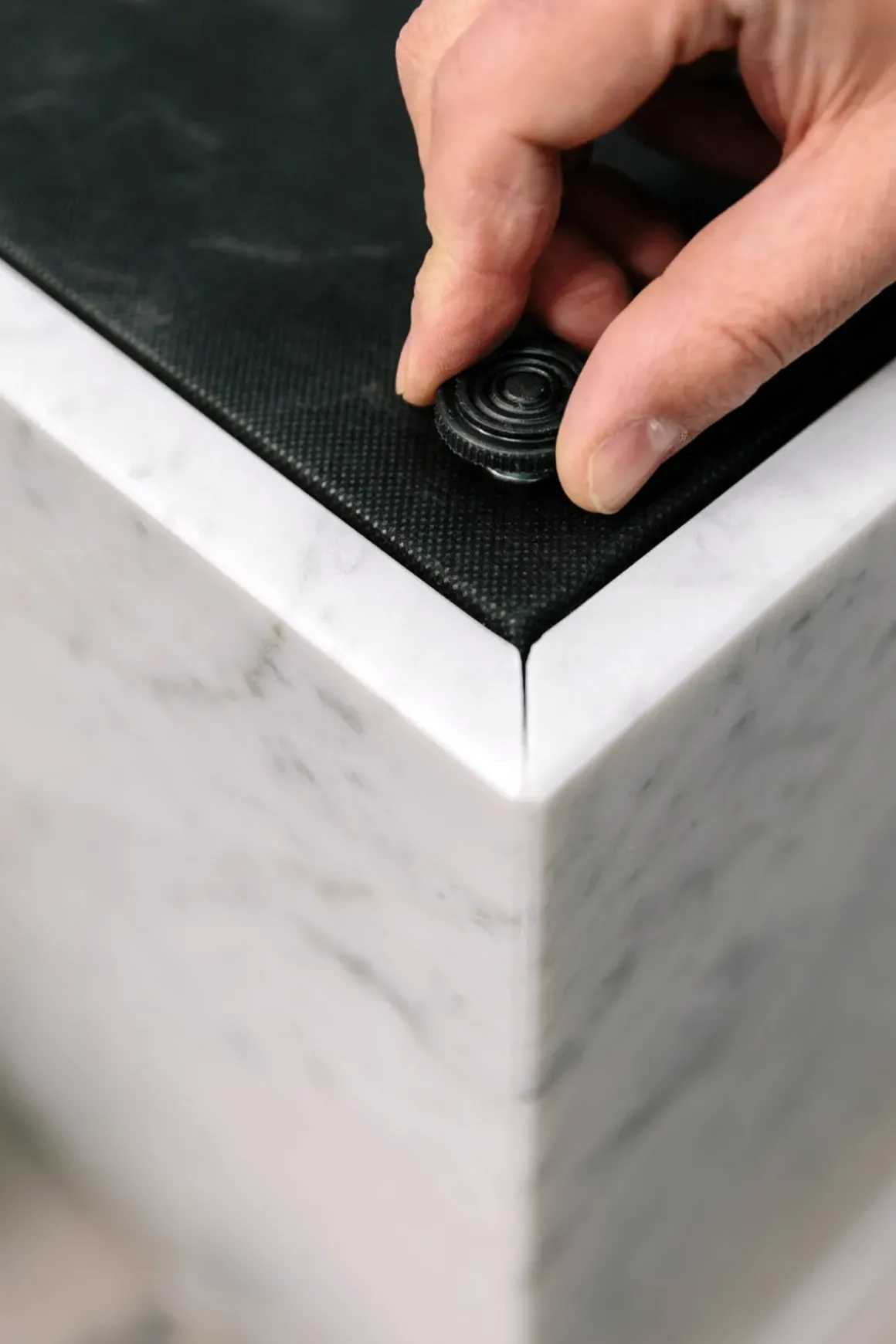Sofabord - Plinth Cubic 40x40xh40 Rose Marble