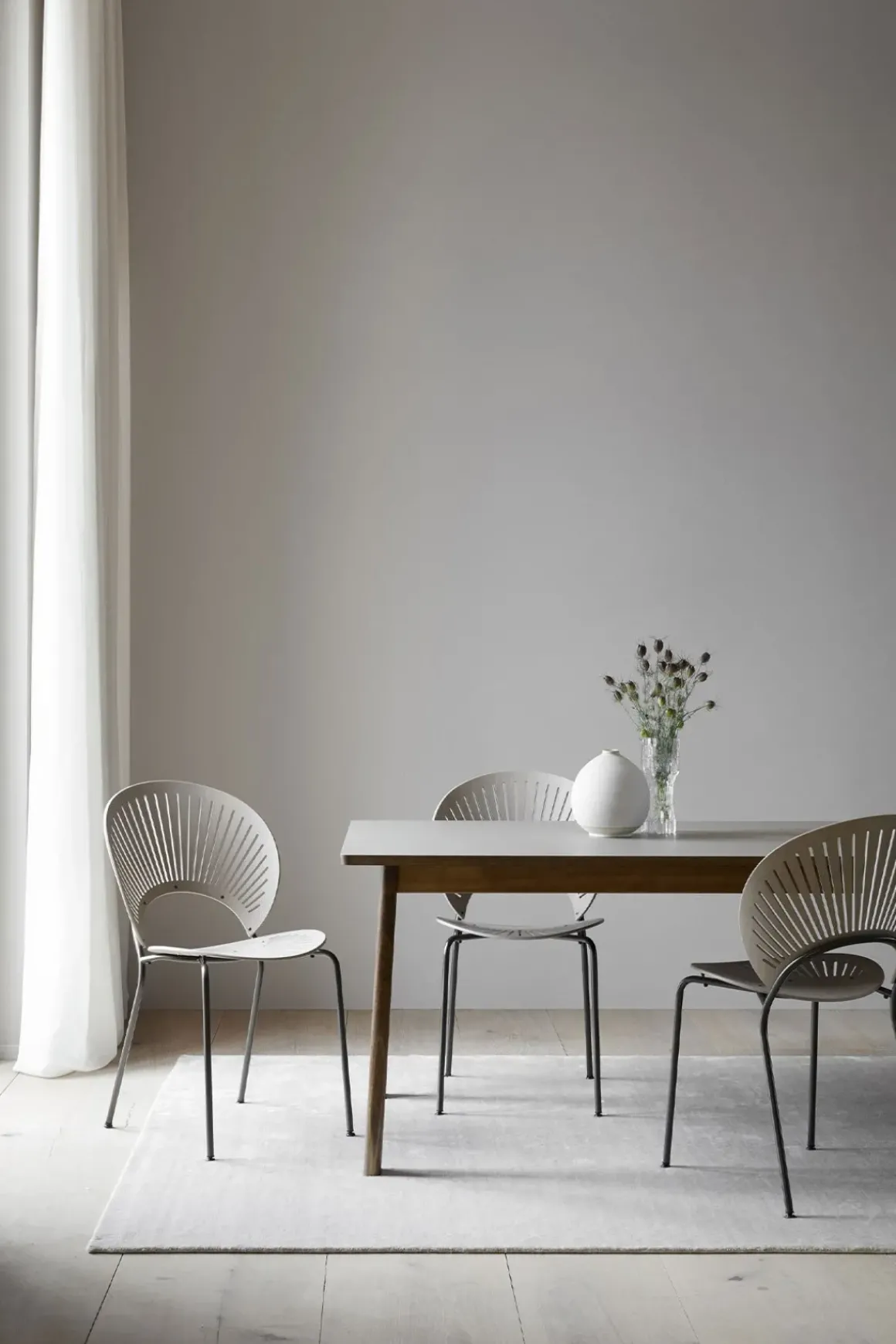 Spisebord - Ana 6491 Røkt Eik/Almond Laminat