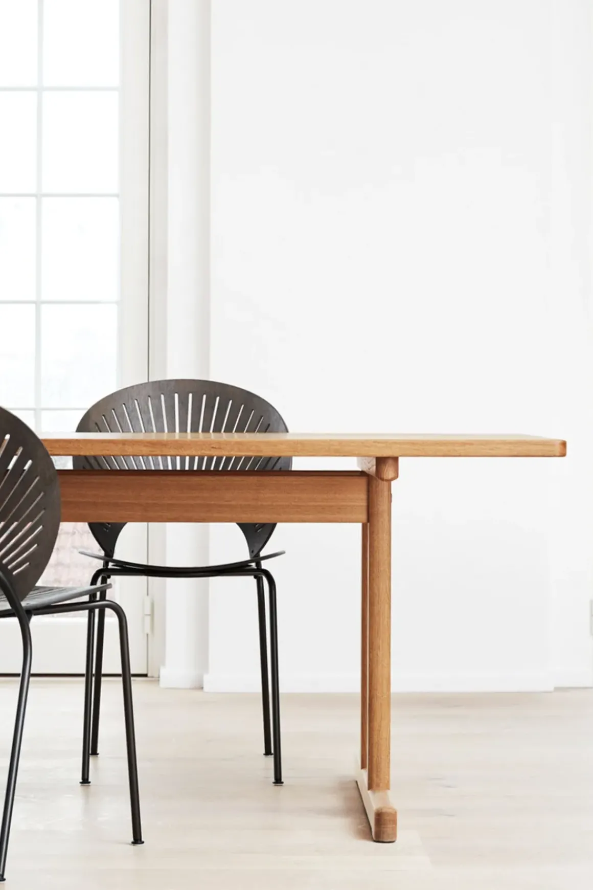 Spisebord - Ana 6491 Såpet Eik/Almond Laminat