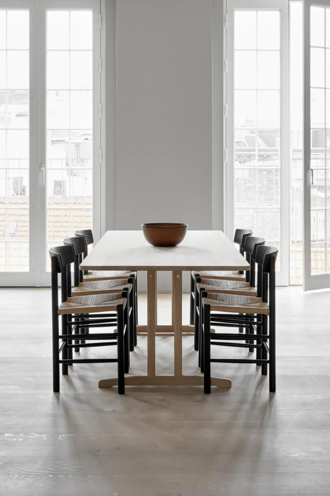 Spisebord - C18 Modell 6293 220cm Såpet Eik