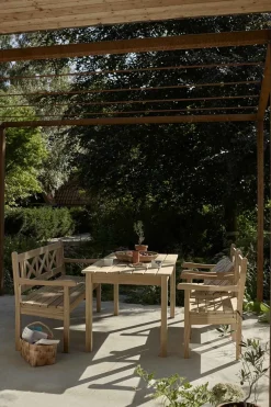Spisegruppe - Skagen 1 bord + 1 benk + 2 stoler Teak