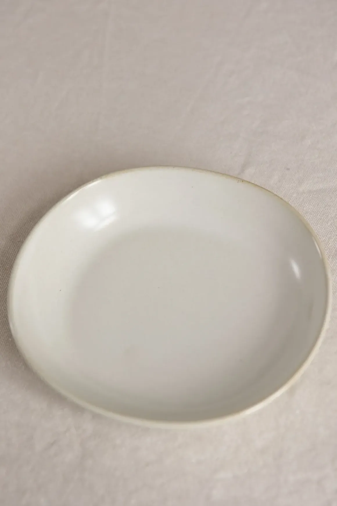 Tallerken - Out of Lines Deep Plate M Off-White