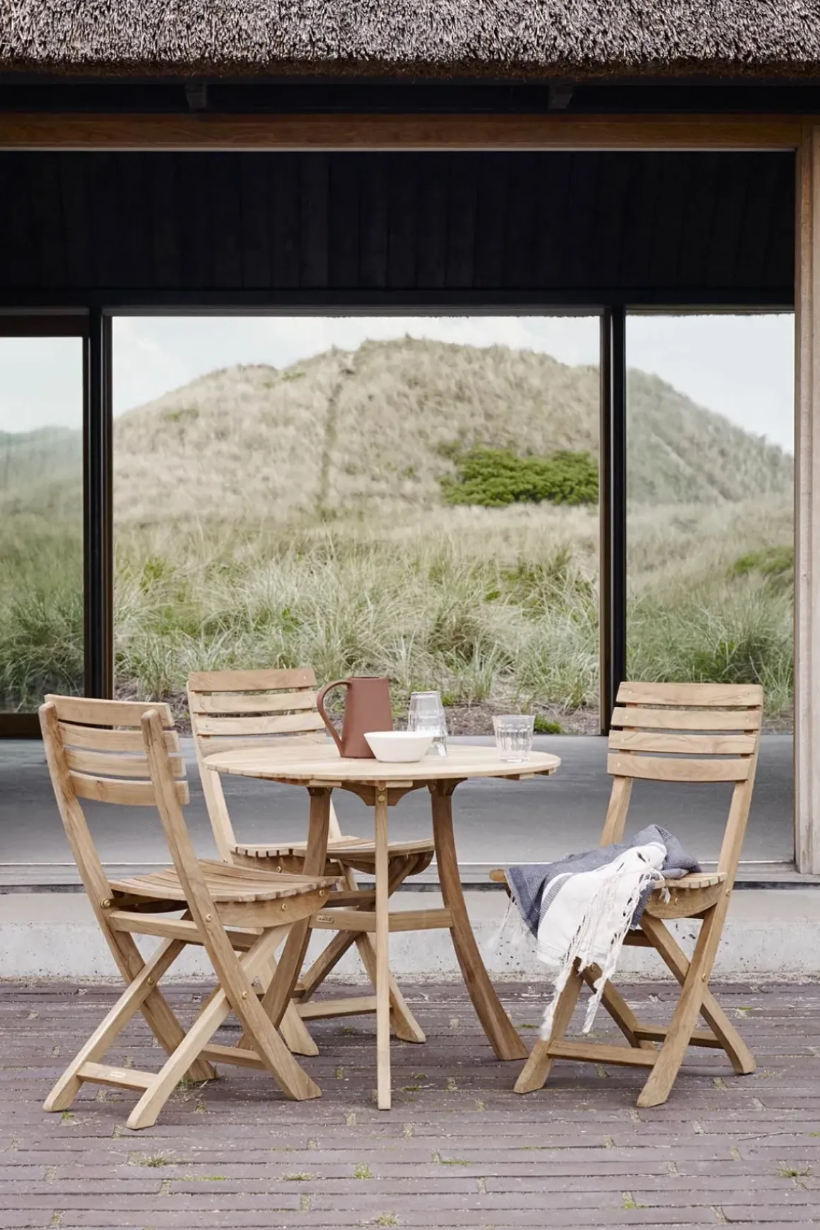 Utebord - Vendia dia75cm Teak
