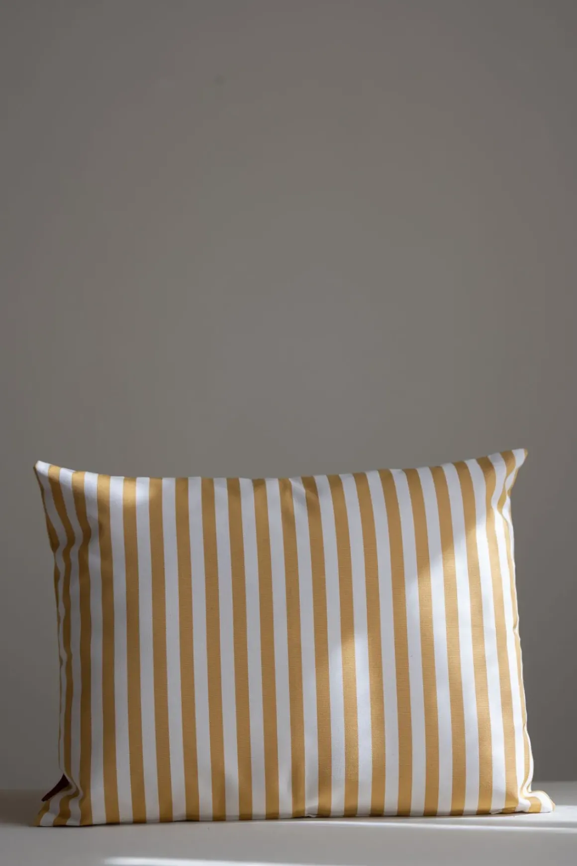 Utepute - Barriere 50x60cm Golden Yellow Stripe