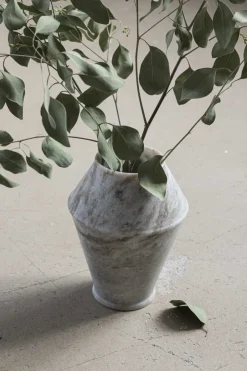 Vase - No.2 Dune Marble Light Brown
